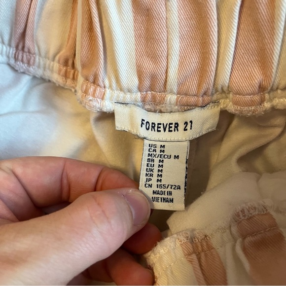 Forever 21 Women's Pink Stripped Straight Leg High Rise Pants Size Medium - Picture 13 of 14